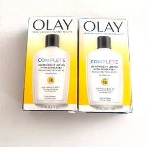 Olay Complete Lightweight Moisturizer SPF 15 (2-Pack)